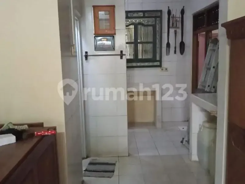Disewakan Rumah Hunian Sejuk Lingkungan Perumahan - Real Estate in Bali