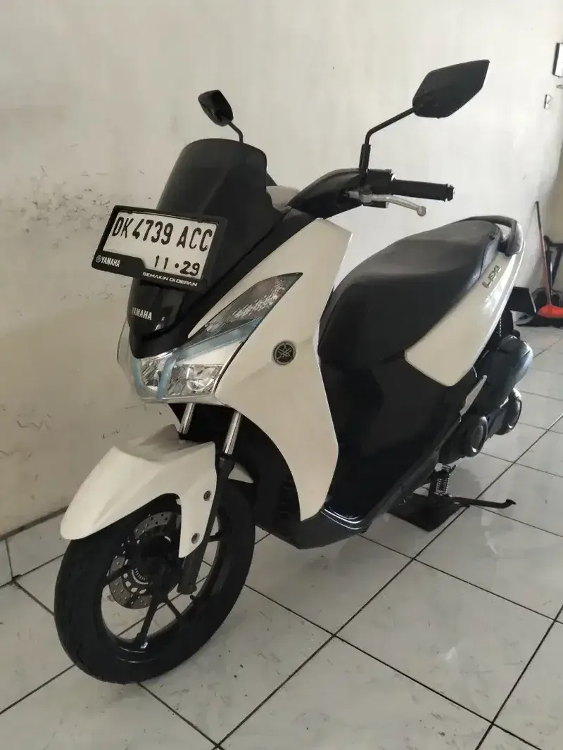 Yamaha. Lexi 125 CC thn. 2019 cash. Bali dharma .motor - Vehicles in Bali