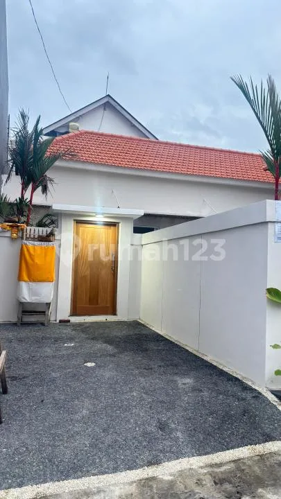 Disewakan / Leasehold Villa - Dewi Sri, Kuta - Real Estate in Bali