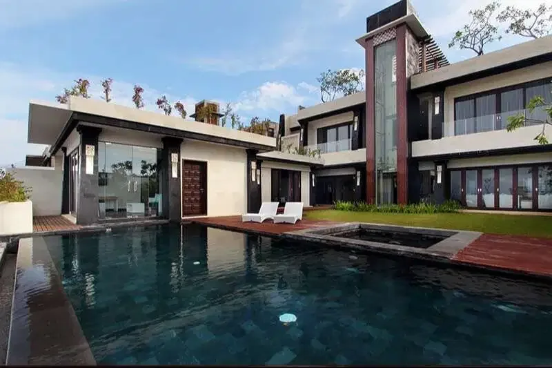 VILLA MEWAH DENGAN VIEW LAUT 180 DERAJAT UNGASAN - Real Estate in Bali