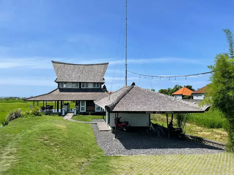 land and house  near Cemagi Beach - Real Estate in Bali