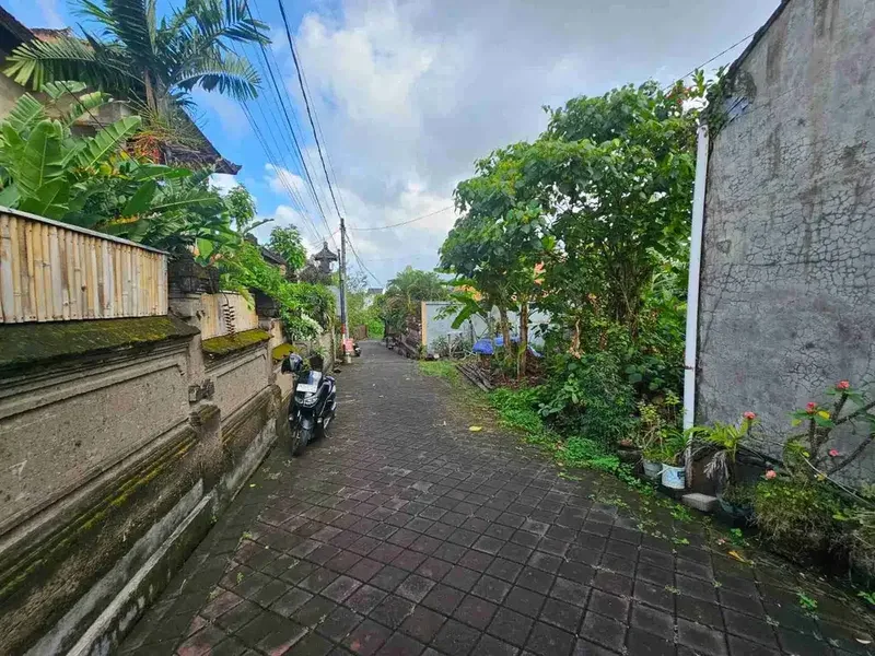 Tanah 175m2 di Canggu Berawa dekat fins - Bali in Bali