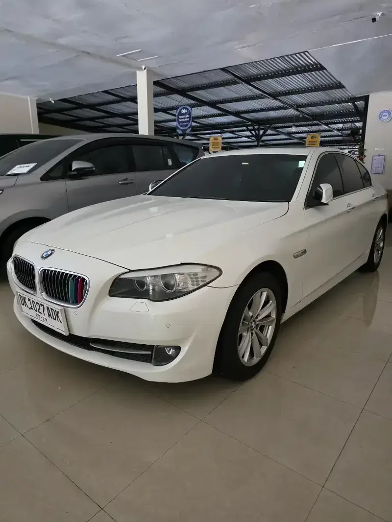 Bmw 520i 2012 Putih Automatic Sunroof - Bali in Bali