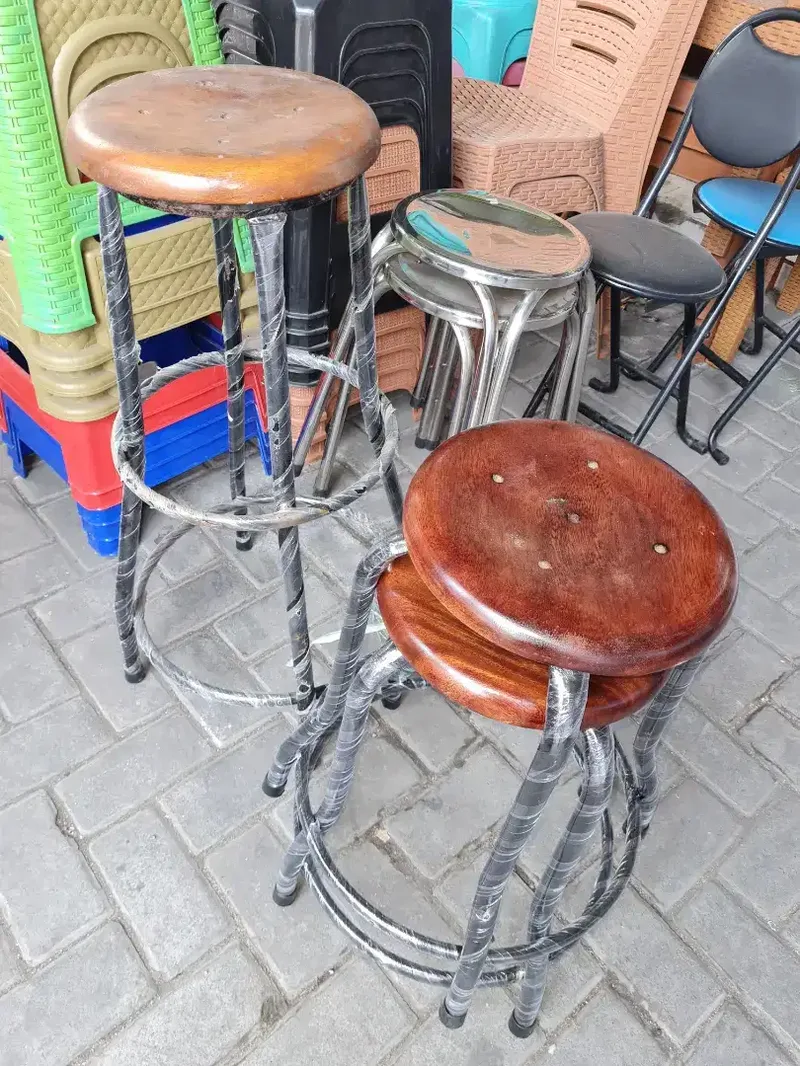 Kursi besi T 50 cm - Home & Garden in Bali