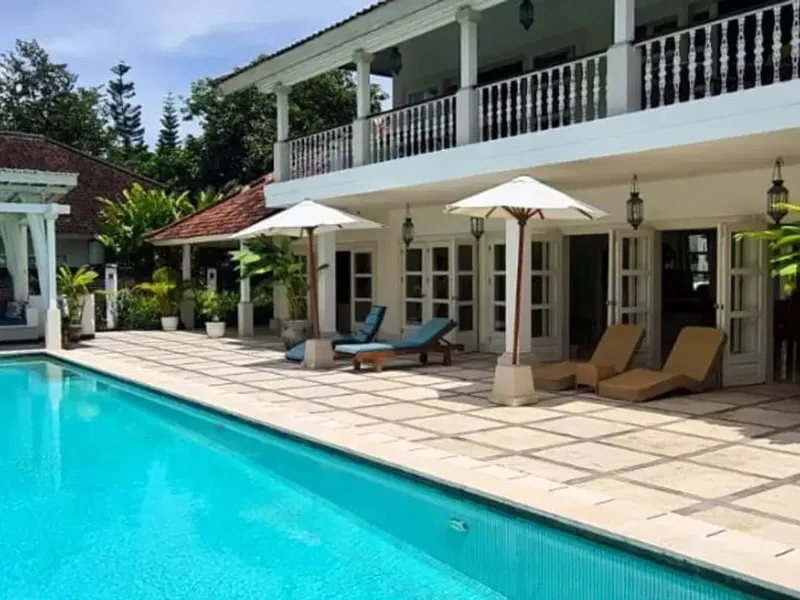 VILLA MEWAH BERGAYA COLONIAL BY THE RIVER DI TABANAN - Real Estate in Bali