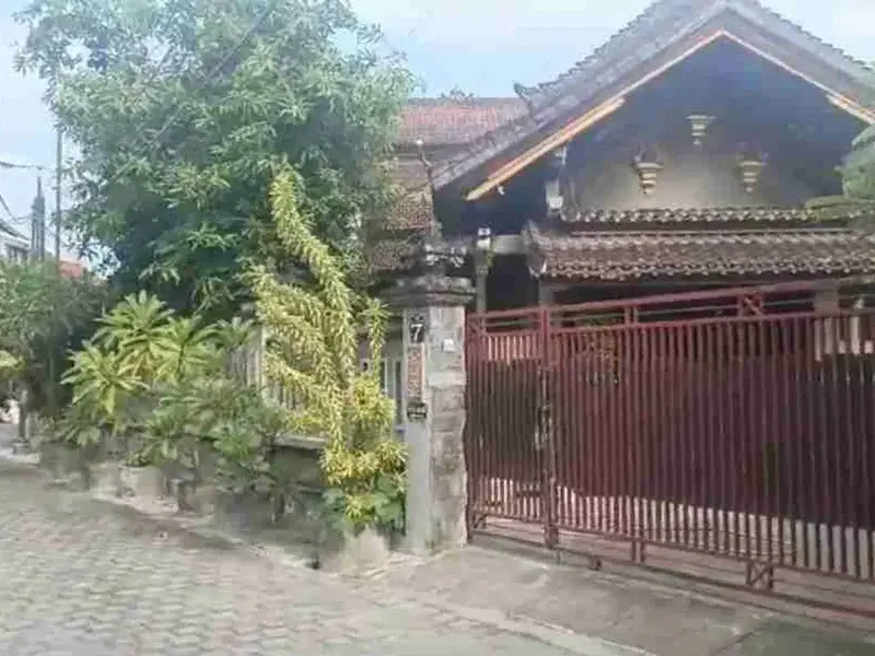 Rumah di Sidakarya dekat Pantai Mertasari Sanur Bali - Real Estate in Bali
