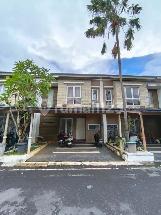 Rumah 2 Lantai Cluster Security 24 Jam di Jimbaran Dekat Kfc Jl Bypass Ngurah Rai - Bali in Bali