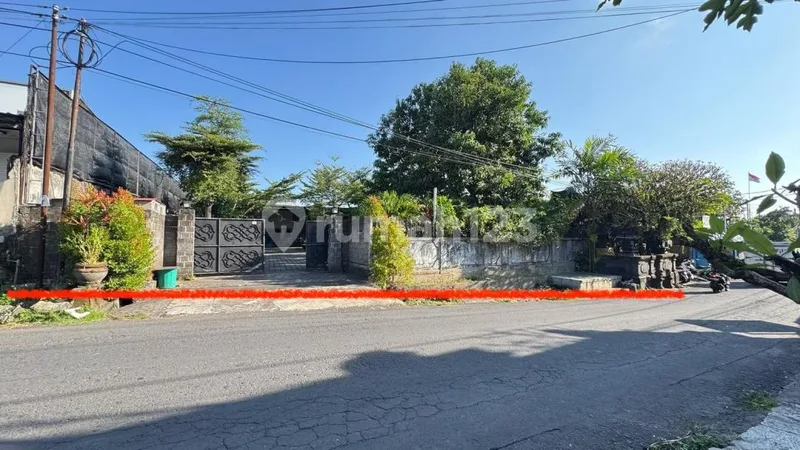 Dijual Tanah Bonus Bangunan Area Premium Jl Kebo Iwa Utara - Bali in Bali