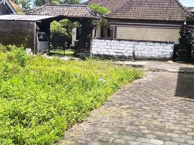 Dijual Murah Tanah Strategis Ungasan. Lokasi Hanya 20 meter dari Jalan Utama Goa Gong Ungasan, Kuta Selatan, Badung, Bali - Real Estate in Bali