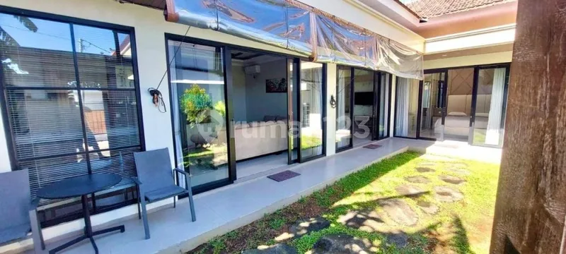 Disewakan Rumah Semi Villa di Seminyak Full Furnished - Real Estate in Bali