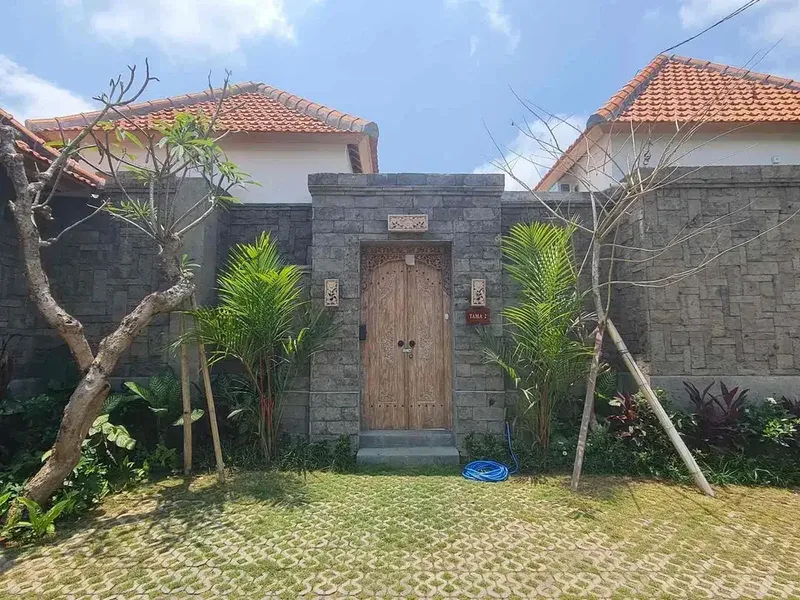 DIJUAL / FREEHOLD : Brand New 3 Unit Villa 2 Bed, Kemenuh, Ubud, Gianyar, Bali - Real Estate in Bali