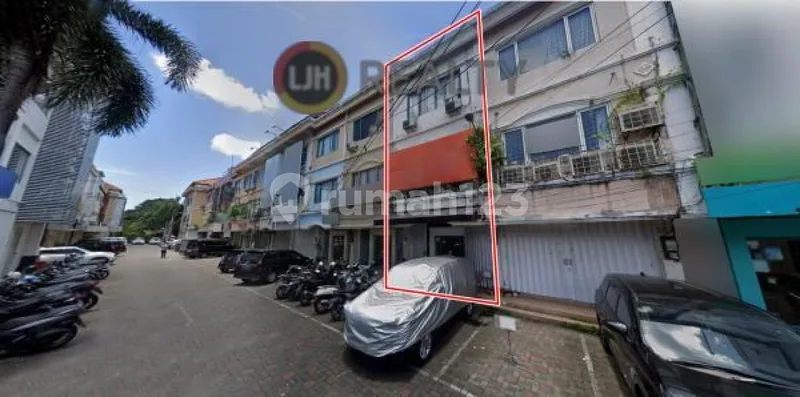Shophouse For Sale At Teuku Umar, Denpasar, Strategic Location, Well Maintained - Bali in Bali