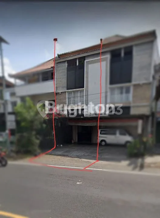 Ruko 3 lantai di area Cokroaminoto lokasi strategis dipinggir jalan raya Utama - Bali in Bali