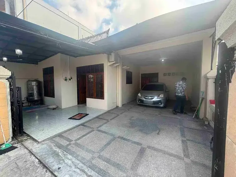 dikontrakkan rumah pribadi barang langka dekat dengan puja Mandala Nusa Dua. - Real Estate in Bali