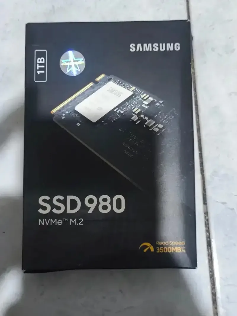 SSD Samsung 980 1TB PCIE 3.0 x4 SSD M.2 NVME - Electronics in Bali