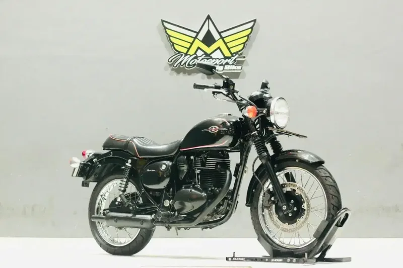 Kawasaki Estrella 250 SE, W250, Keyway - Vehicles in Bali