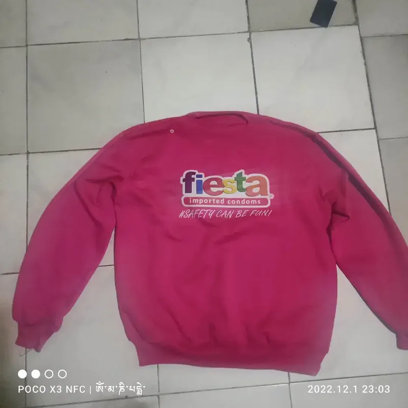 sweater warna pink bisa bolak balik - Fashion in Bali