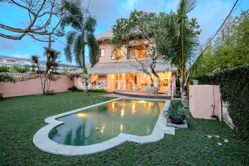 Unique Tropical Villa - Central Umalas - Bali in Bali