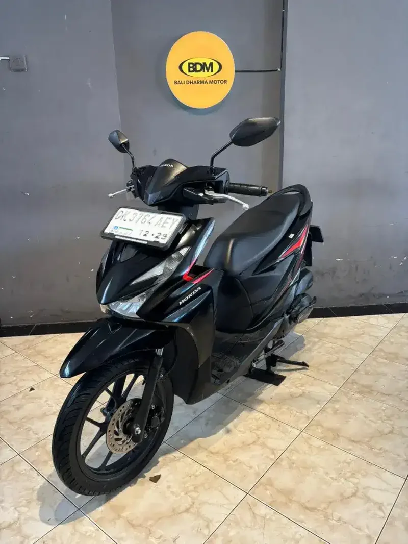 Honda beat fi thn .2024 cash Bali dharma motor - Vehicles in Bali