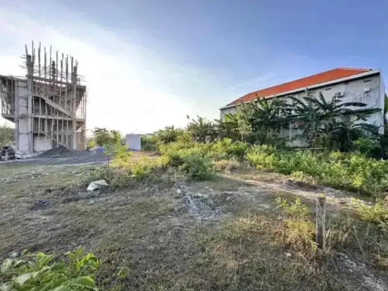 Dijual Tanah Luasan Kecil Lokasi Strategis di Jalan Pantai Balangan Ungasan Bali Siap Bangun Rumah atau Kos-kosan - Bali in Bali