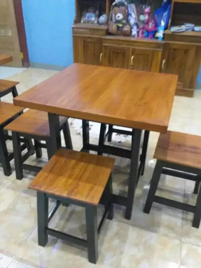 Jual meja kursi cocok buat caffe - Home & Garden in Bali