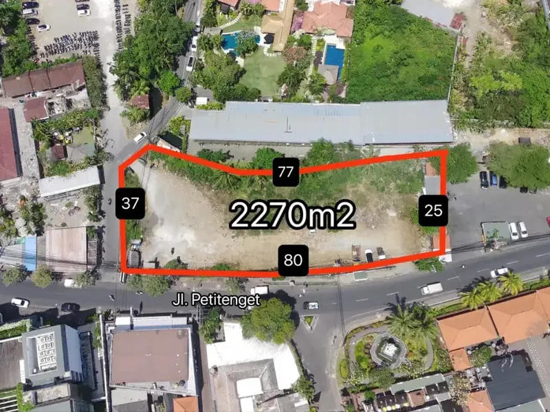 di jual tanah dekat dengan pantai petitenget bali dan canggu - Real Estate in Bali