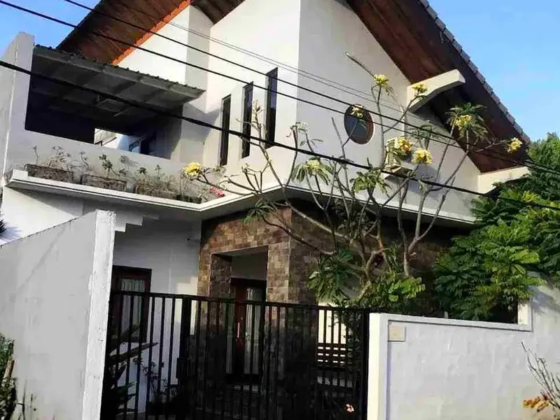 Rumah Furnish Korinuansa Taman Griya - Real Estate in Bali