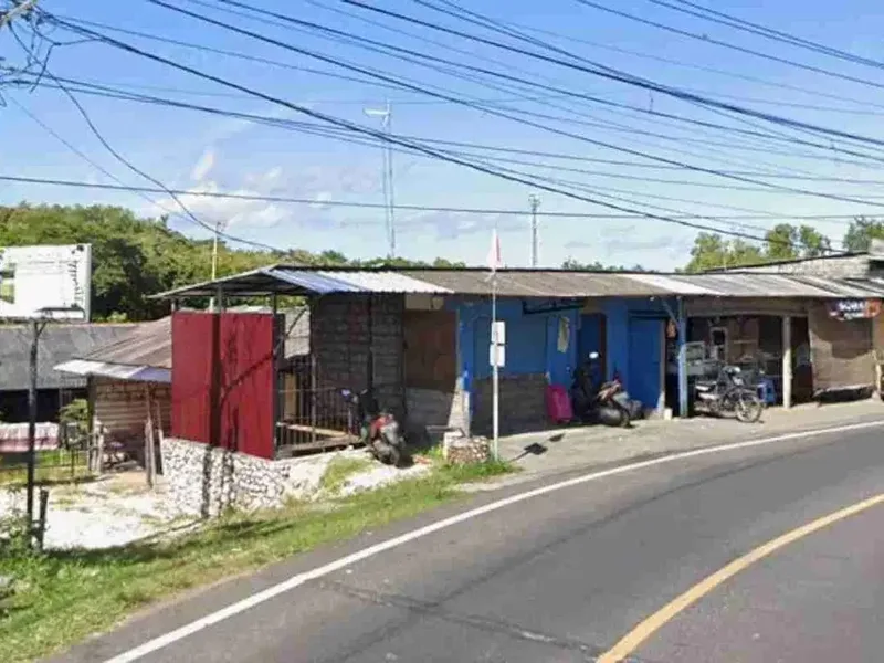 Tanah Zona Perdagangan di Jalan Utama Uluwatu Bali - Real Estate in Bali