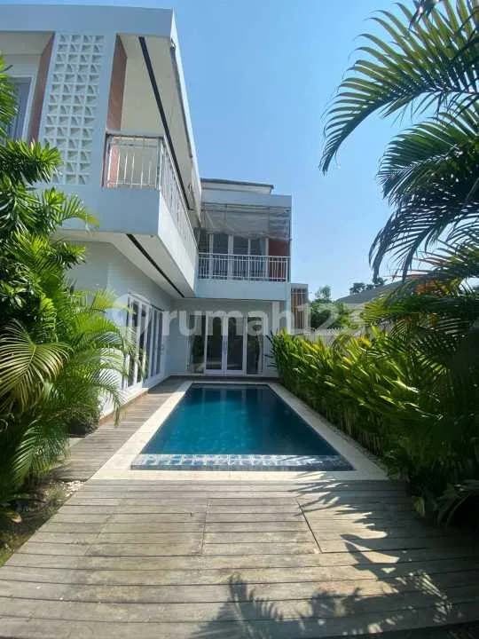 Disewakan Tahunan Villa 3 Kamar Dekat Pantai Pk - Real Estate in Bali