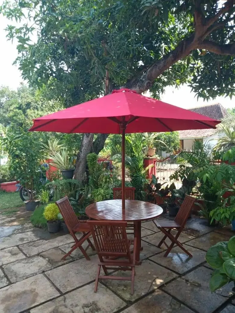 Kursi Teras,Gazebo,Kursi Cafe,Kursi Makan,Payung Meja Tempat Santai - Home & Garden in Bali