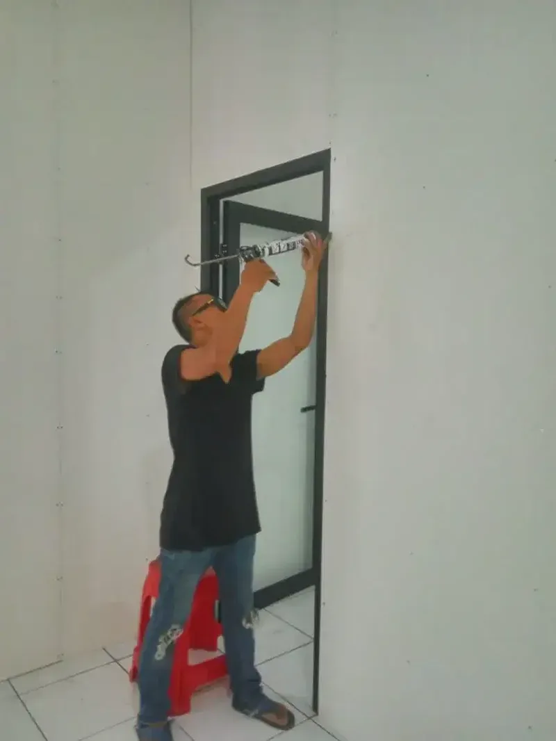 Pasang pintu kayu atau serpis - Home & Garden in Bali