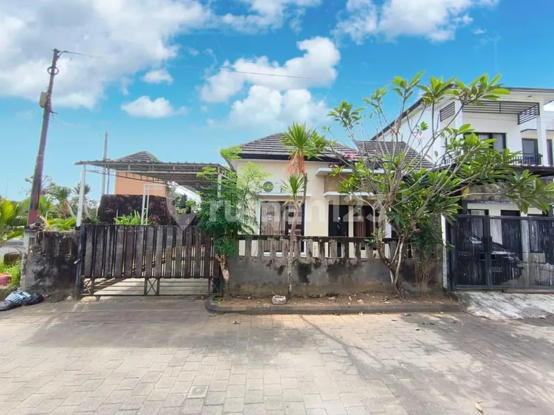 Rumah 1 Lantai One Gate System di Jimbaran Dekat Kfc Jl Bypass Ngurah Rai - Bali in Bali