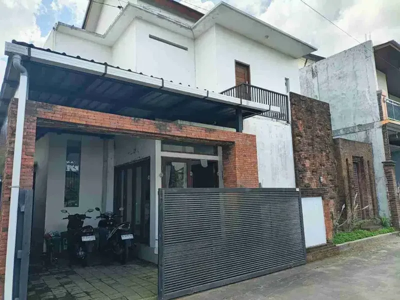Jual Cepat Rumah 2lt Di Peguyangan Ayani Utara Denpasar area strategis untuk hunian. - Bali in Bali