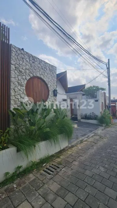 For Sale: Bali Villa With SLF (Imb Ready) In Buduk Near Canggu - Bali in Bali