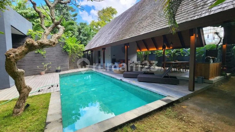 Serene Tropical Oasis In Pererenan 3 Bedroom Fully Furnished - Bali in Bali