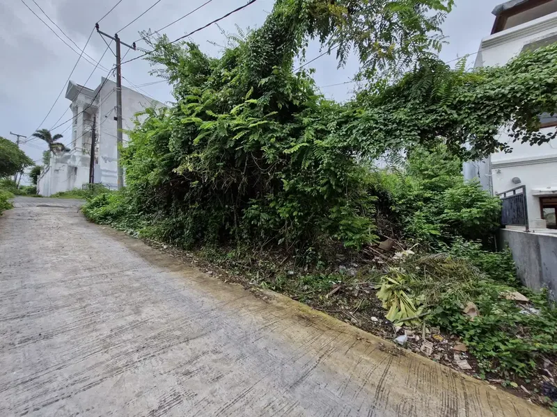 DIJUAL TANAH KAVLING AREA KOMPLEKS VILLA DI JIMBARAN - Real Estate in Bali