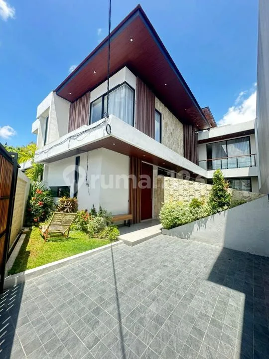 Villa Modern Strategis Pererenan #Vs8438jr - Real Estate in Bali