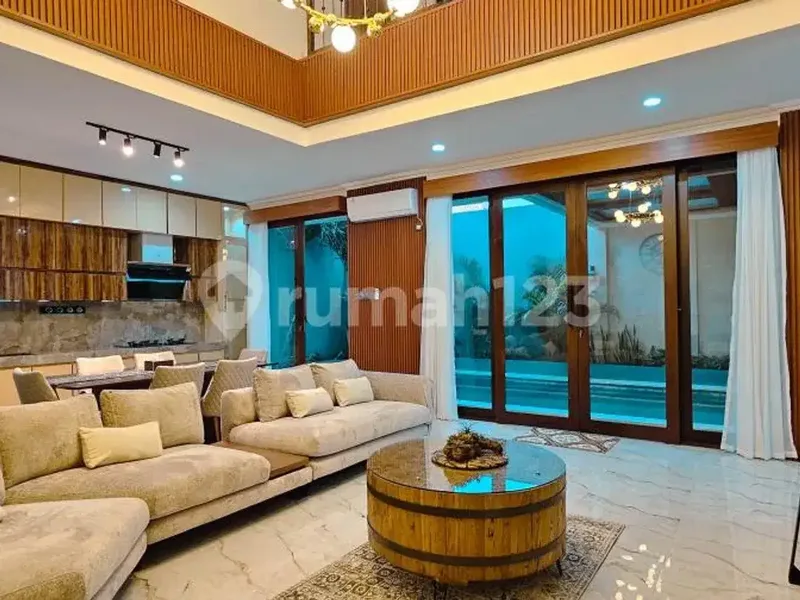 Dijual Villa Baru & Cantik - Kerobokan, Bali - Real Estate in Bali