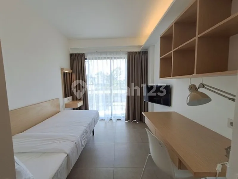 Cozy And Modern Apartment With Single Bed Close To Airport In Sunset Road Kuta - Real Estate in Bali