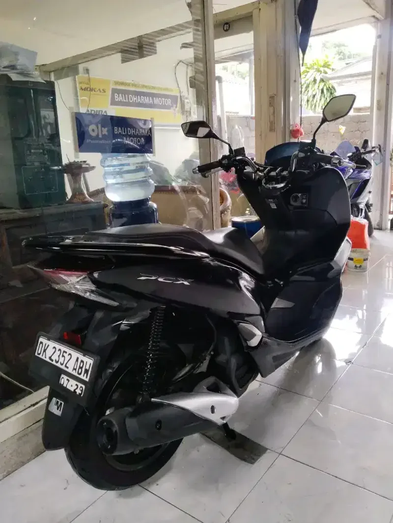 Honda PCX. 150 CC thn 2019 cash. Bali dharma motor - Vehicles in Bali