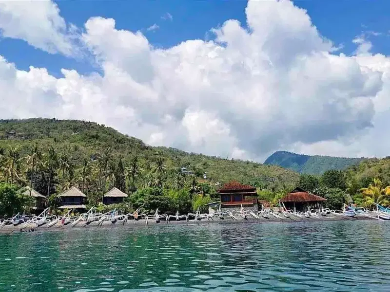 Tanah Beach Front Amed - Real Estate in Bali