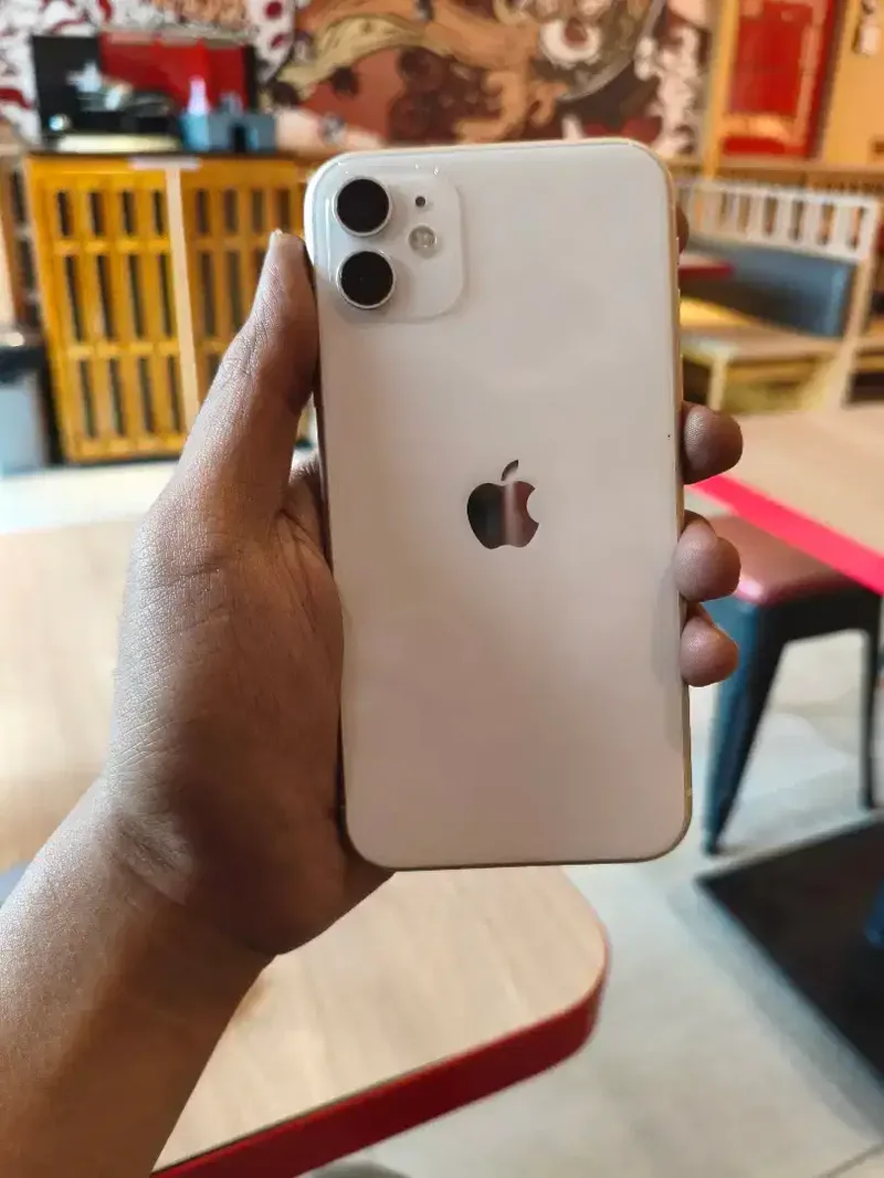 IPHONE 11 128GB BEACUKAI - Electronics in Bali