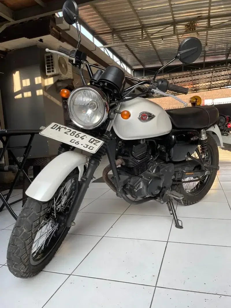 W175 2019 // bintang  dewat - Vehicles in Bali