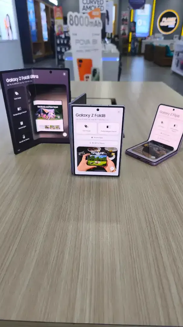 Readyy Samsung Fold 8.Dapatkan Casback dan Promo cicilan 0% - Electronics in Bali