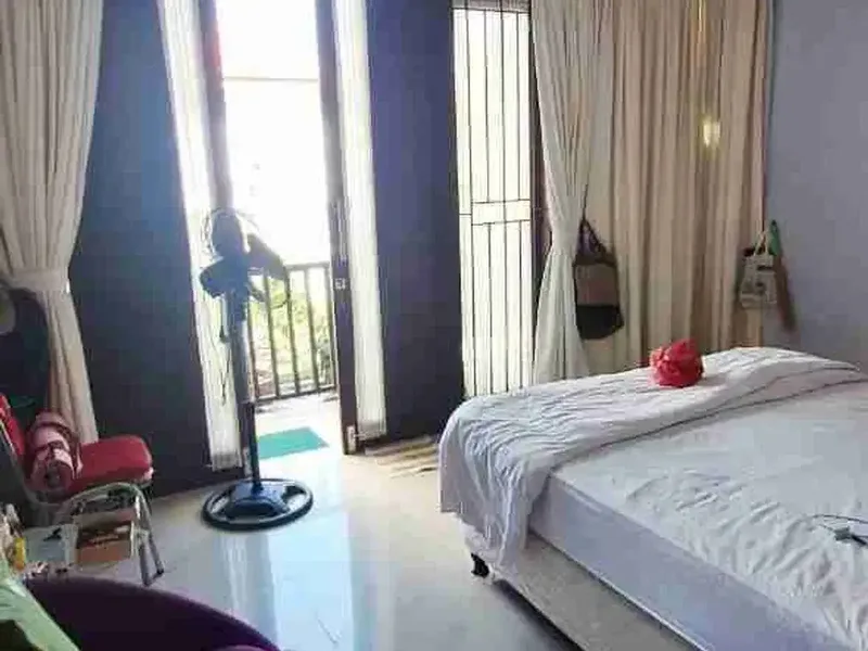 di jual rumah minimalis 2lantai di pusat renon - Bali in Bali