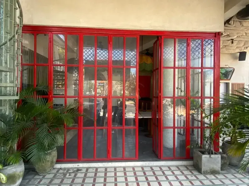 [GOLDEN OPPORTUNITY] Restoran Mewah 2 Lantai di Canggu – Siap Pakai, Kapasitas 80 Kursi & Listrik Mega 37kWh - Real Estate in Bali