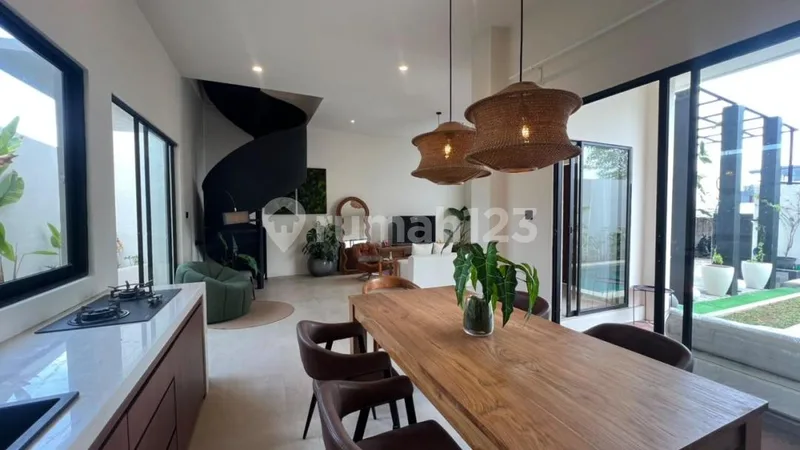 Freehold Villa In Ungasan -Bali Location Close To Pandawa Beach Bali - Real Estate in Bali