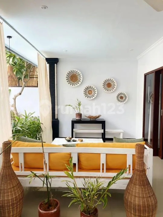 Charming 2-Bedroom Villa For Rent In Berawa! - Real Estate in Bali