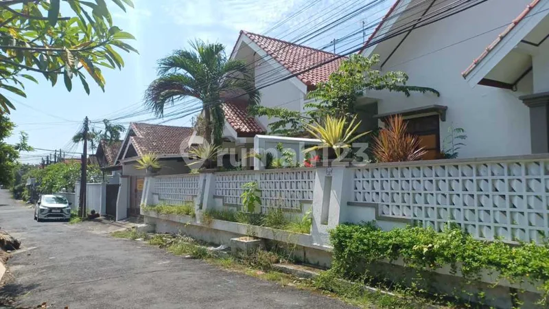 Rumah 1 Lantai di Jimbaran - Lokasi Strategis Dekat Jalan Utama - Bali in Bali