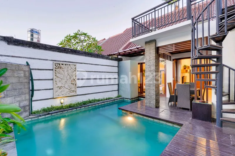 Villa Tropis Minimalis Bale Village Dekat Plataran Canggu - Real Estate in Bali
